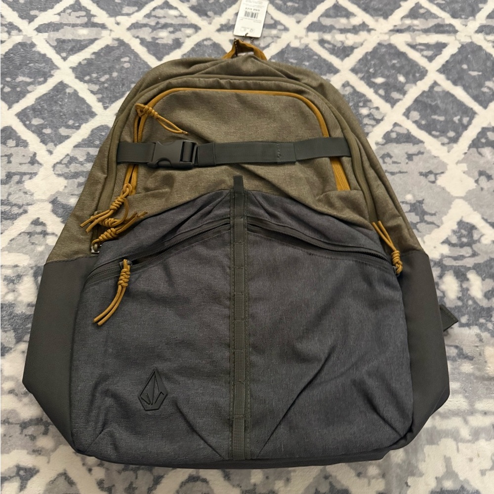 Volcom Khaki Green & Charcoal Two-Tone Backpack nwt
